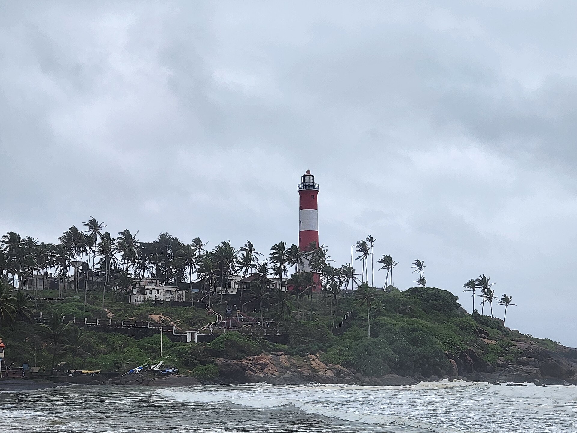 Lighthouse at Kovalam Beach, Thiruvananthapuram — photograph by Amitbalani
